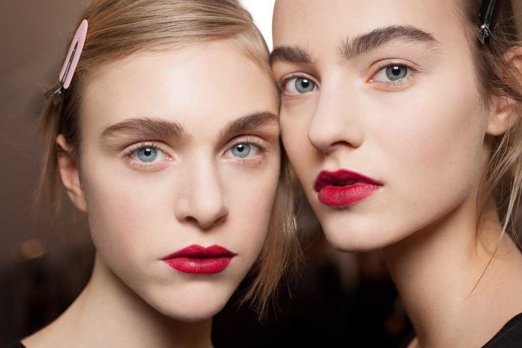 Осенняя коллекция макияжа clarins joli rouge and noir
