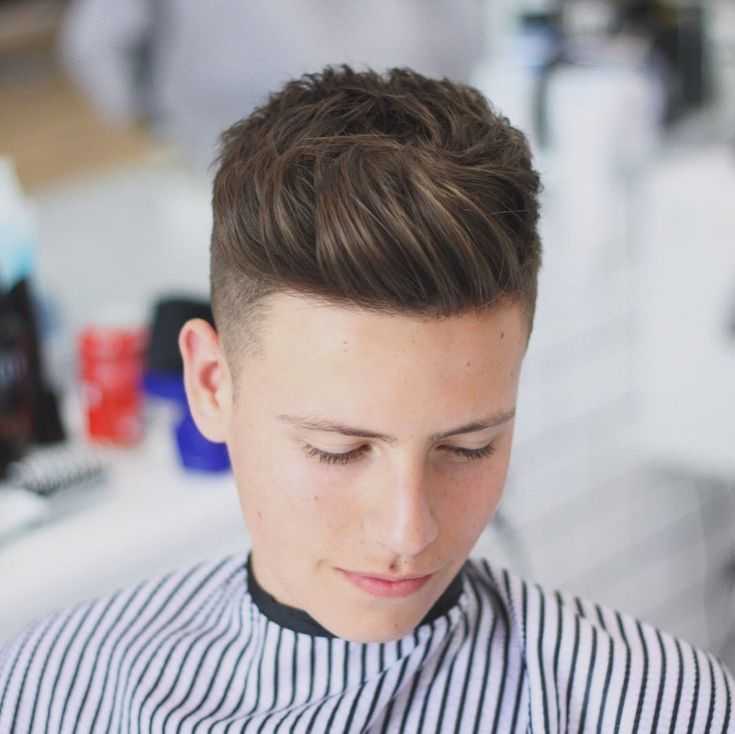 Модная мужская стрижка андеркат (undercut) фото
