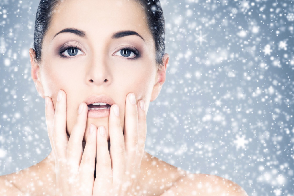 Как ухаживать за кожей зимой: советы по уходу и причины сухой кожи зимой