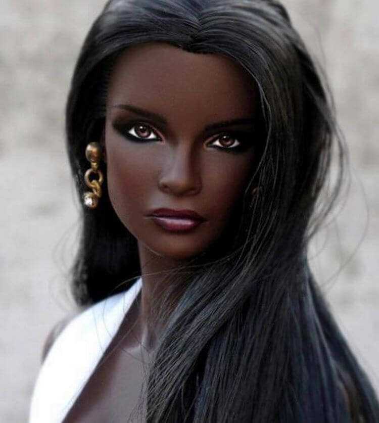Instagram-модели с кукольной внешностью