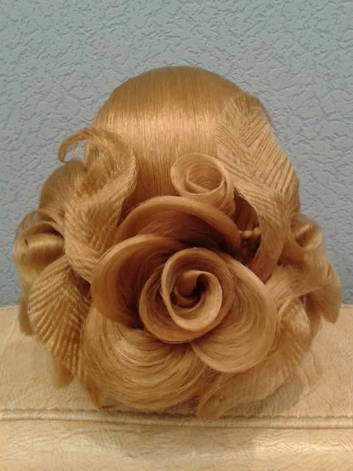Изящная роза из волос: классика и экспресс-вариант
