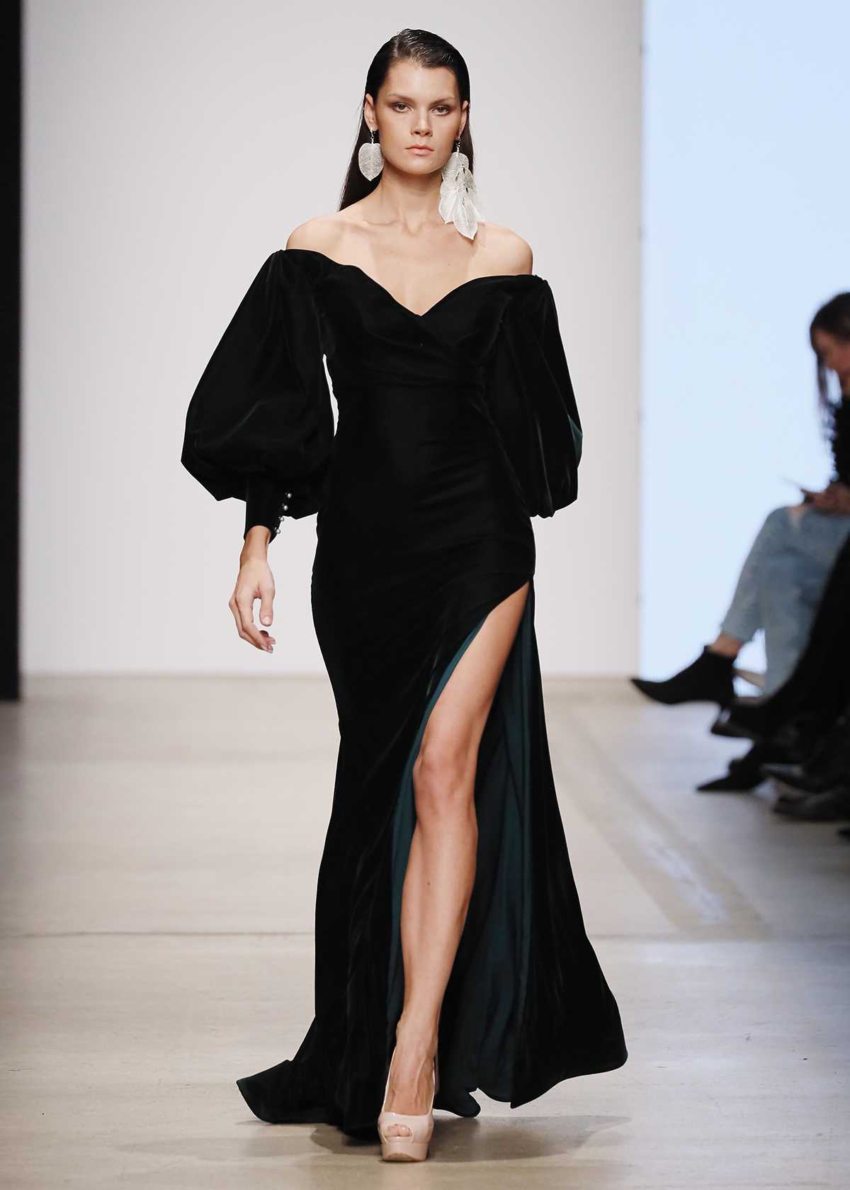 Идеи! модных вечерних платьев 2022 2023: 119 фото, новинки, тенденции